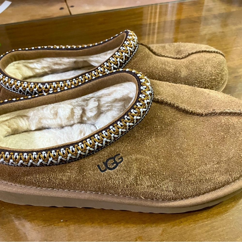 UGG Women’s Tasman slippers